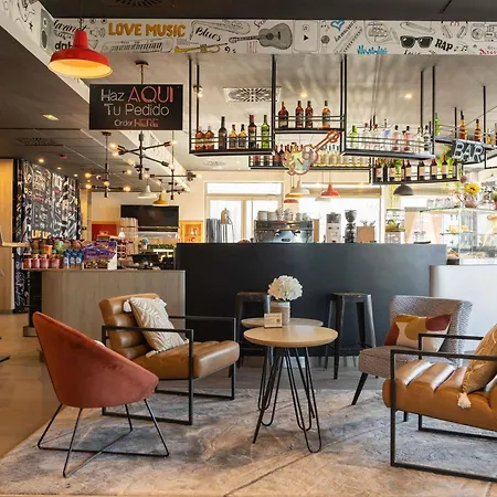 Hotel Ibis Valencia Bonaire Aeropuerto