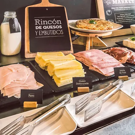 Ibis Valencia Bonaire Aeropuerto 호텔 2*