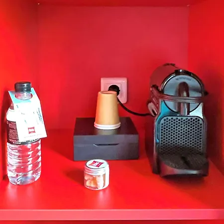 Ibis Valencia Bonaire Aeropuerto 2* الذايا
