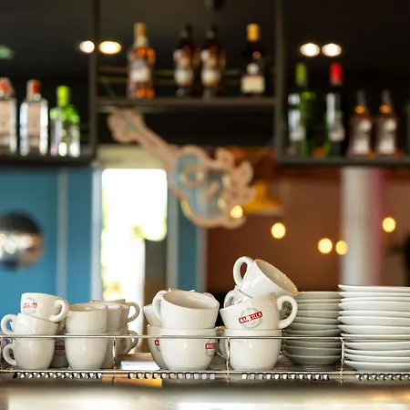 Ibis Valencia Bonaire Aeropuerto 2* アルダヤ