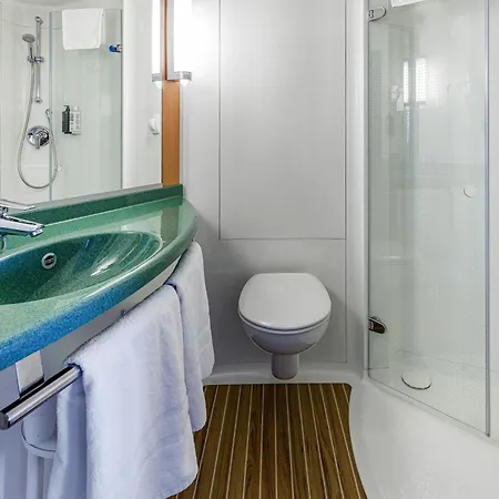 Hotel Ibis Valencia Bonaire Aeropuerto