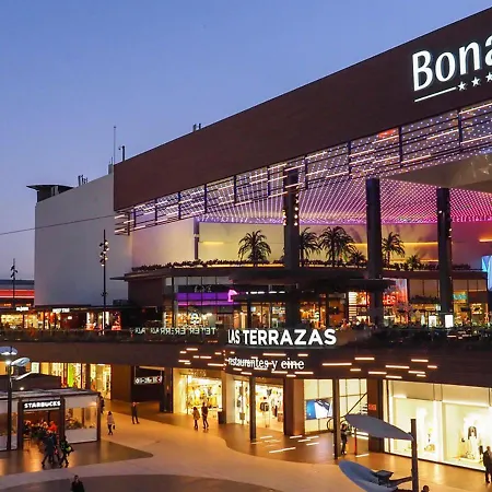 Ibis Valencia Bonaire Aeropuerto Hotel 2*